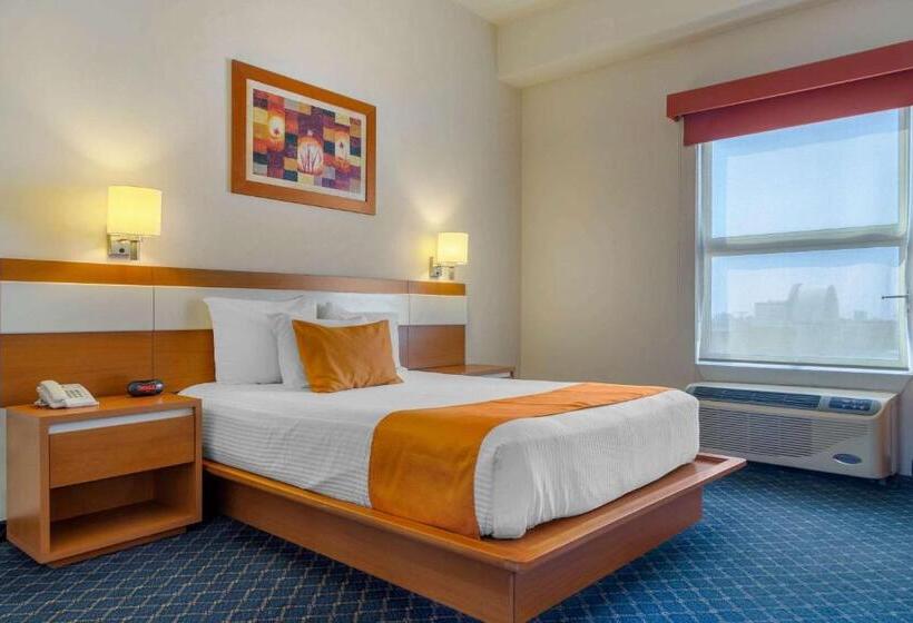 Номер Стандарт, Greenwood Hotel Torreón