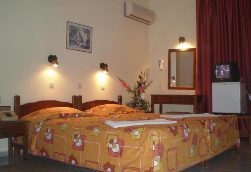 Номер Стандарт с Балконом, Titania Hotel Karpathos