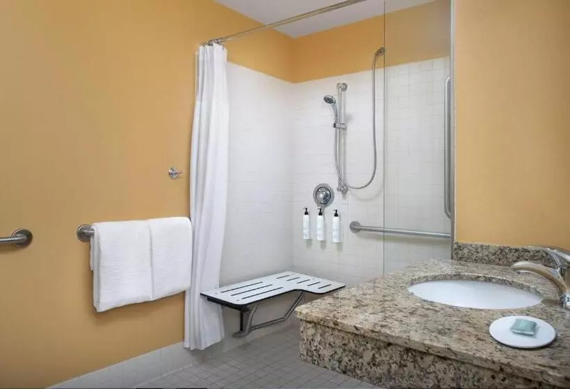 身障者適用スイートルーム, Towneplace By Marriott Suites Portland Vancouver