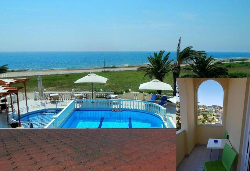 带海景的标准工作室, Katerina