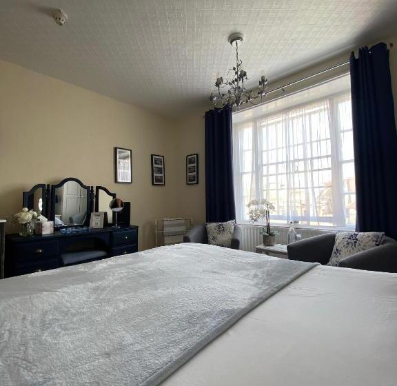 غرفة ديلوكس, The Wadham