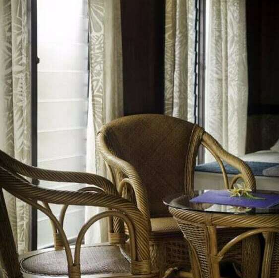 اتاق استاندارد یک نفره, Orator Hotel Samoa