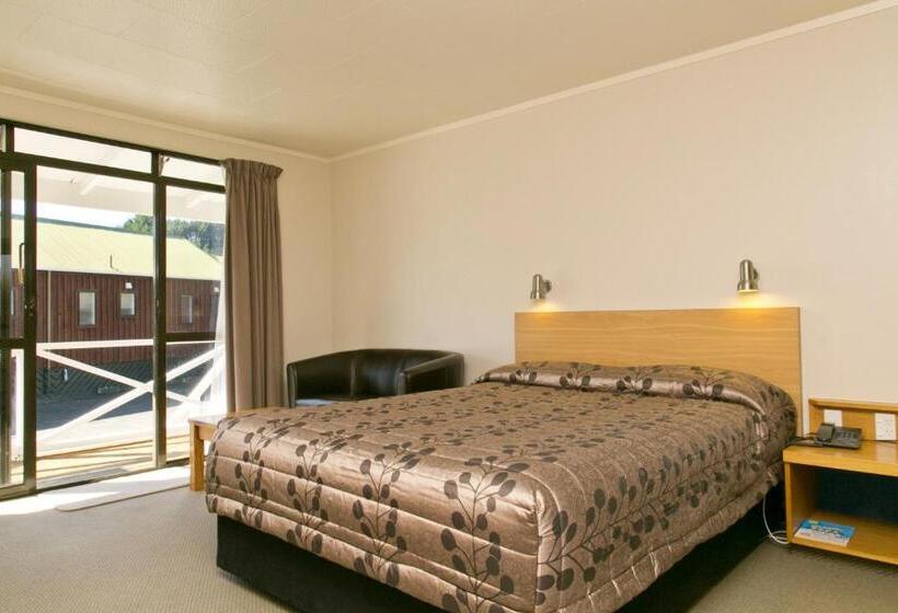 חדר משפחתי, Turangi Bridge Motel