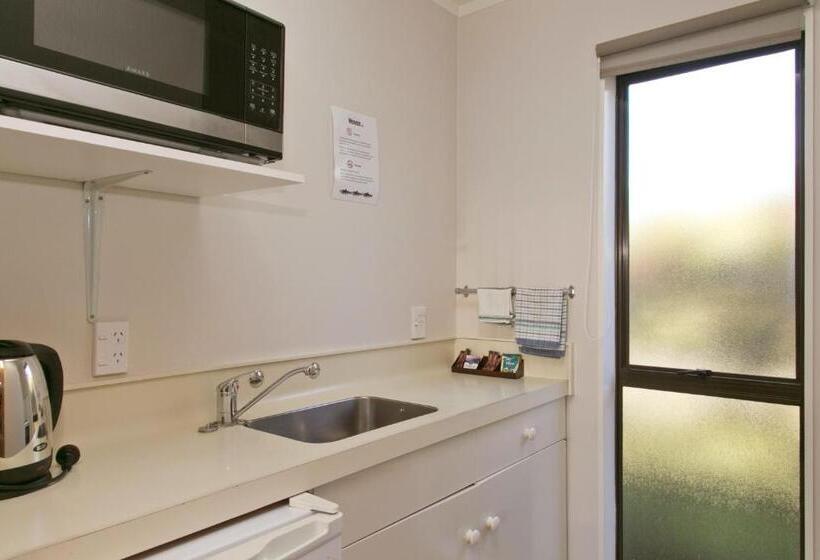 סוויטה, Turangi Bridge Motel