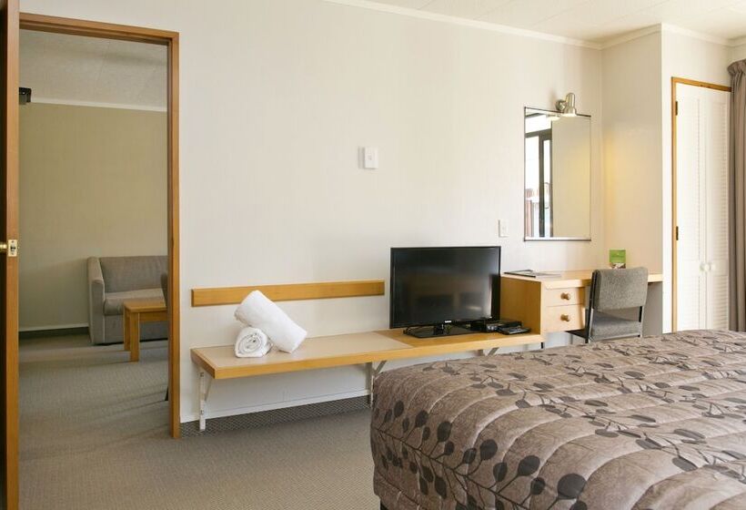 חדר משפחתי, Turangi Bridge Motel