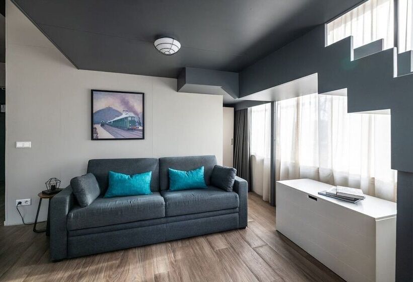 إستوديو قياسى, Yays Amsterdam Maritime By Numa