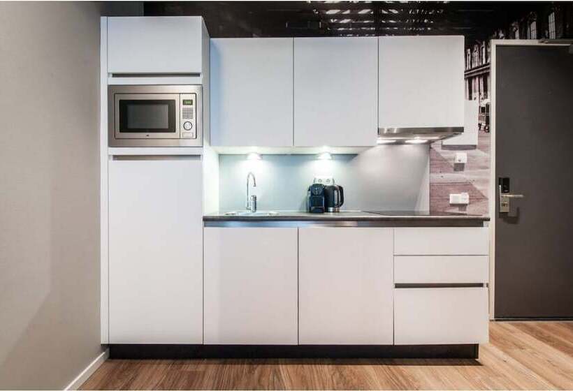 إستوديو قياسى, Yays Amsterdam Maritime By Numa