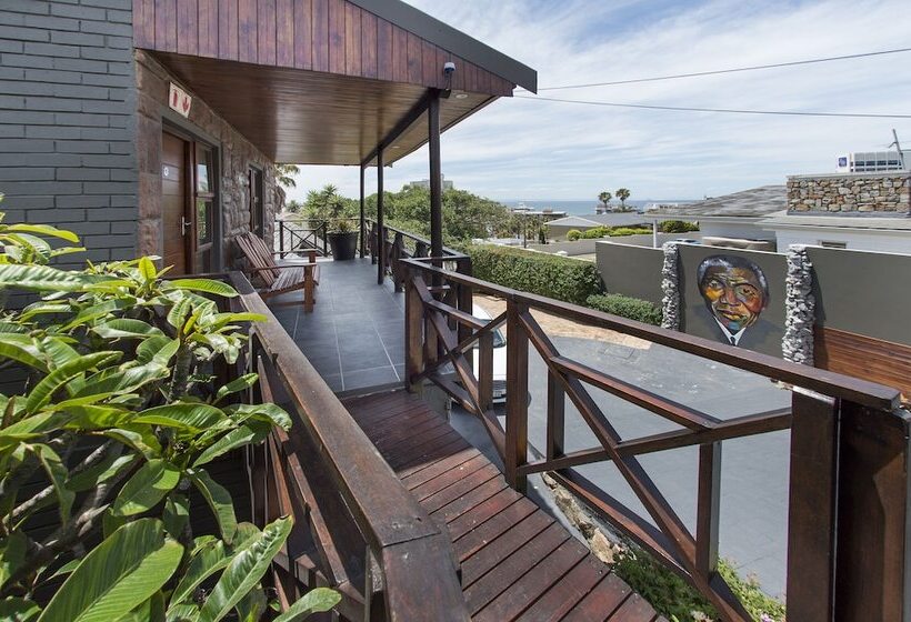 Семейный Номер, Lungile Backpackers Lodge