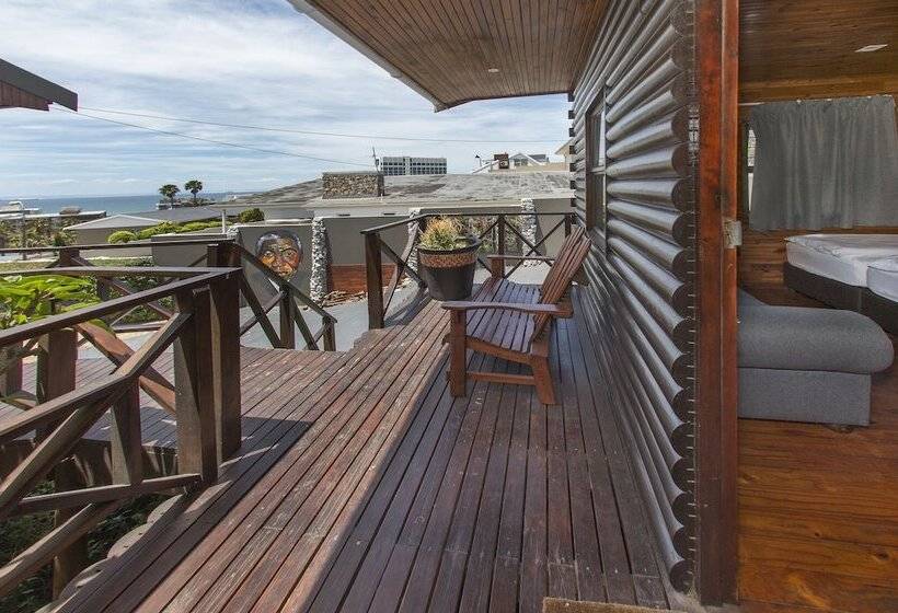 Семейный Номер, Lungile Backpackers Lodge