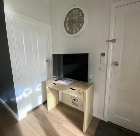 آپارتمان 1 خوابه, Banyan Place