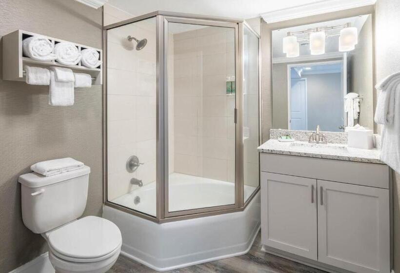 Люкс 2 Спальни, Bask Hotel At Big Rock Landing