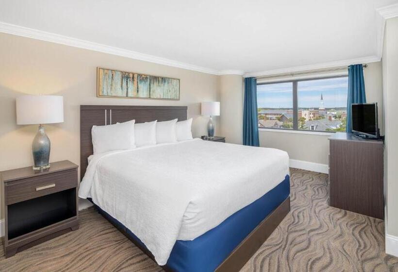 Люкс 2 Спальни, Bask Hotel At Big Rock Landing