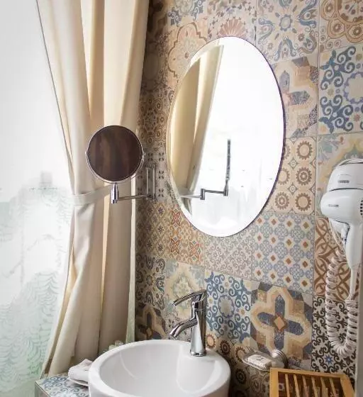 اتاق لوکس با تخت بزرگ, Casa Jose Maria