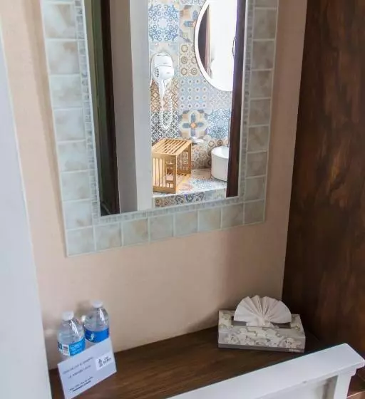اتاق لوکس با تخت بزرگ, Casa Jose Maria
