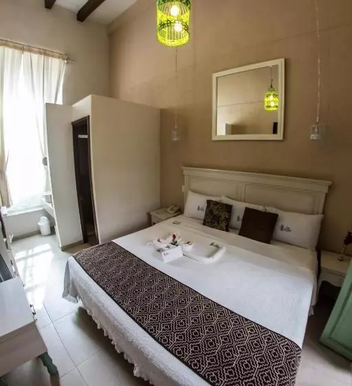 اتاق لوکس با تخت بزرگ, Casa Jose Maria