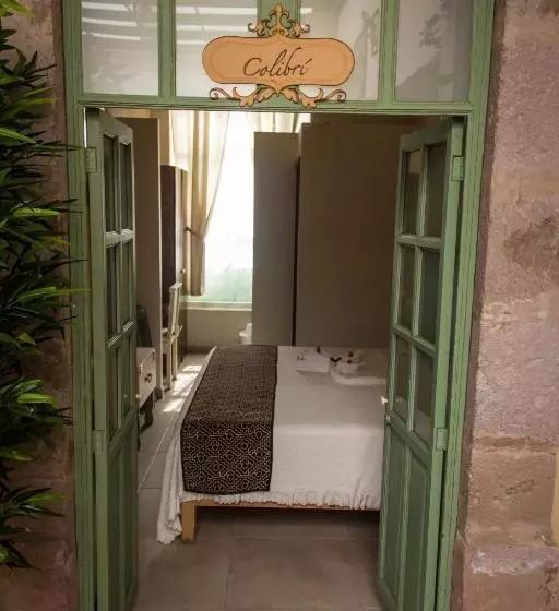اتاق لوکس با تخت بزرگ, Casa Jose Maria