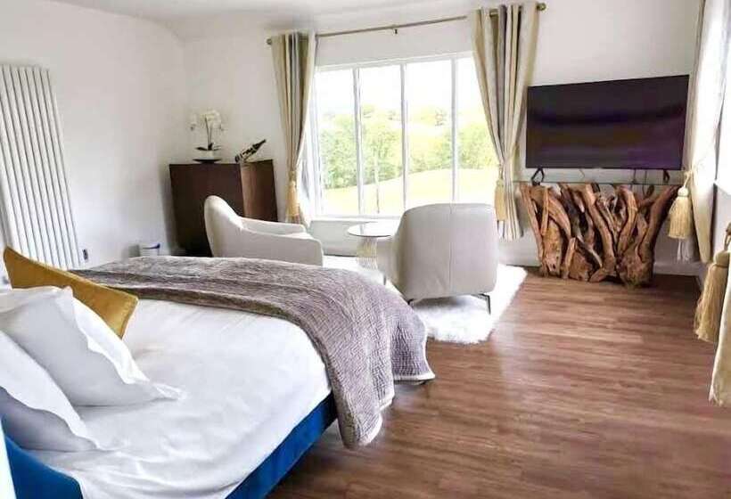 Suite Vista Muntanya, High Grassings Country House