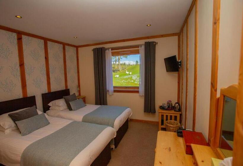 Номер Стандарт, Old Pines Hotel And Restaurant