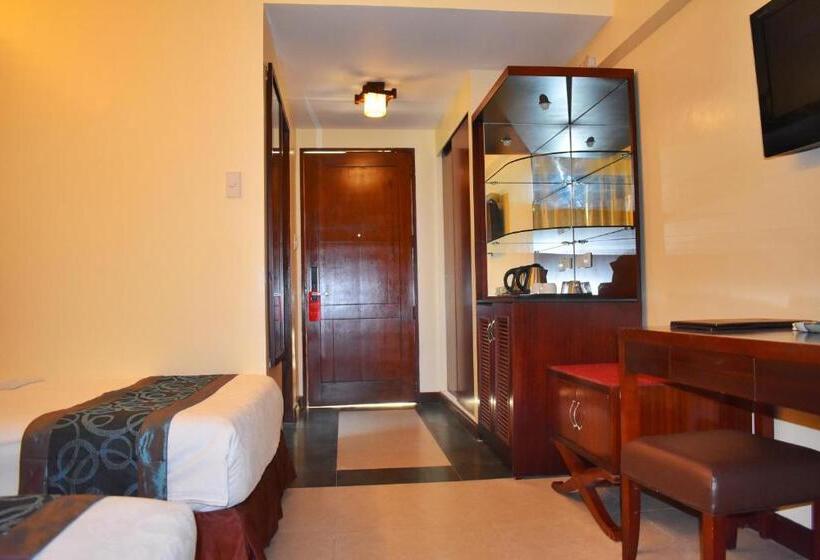 اتاق لوکس, Golden Phoenix Hotel Boracay