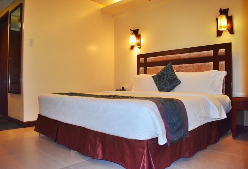 اتاق لوکس با تخت بزرگ, Golden Phoenix Hotel Boracay