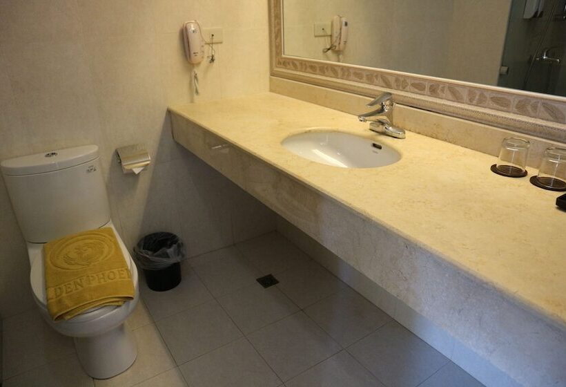디럭스 룸, Golden Phoenix Hotel Boracay