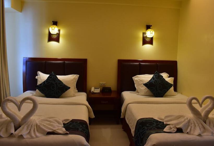 اتاق لوکس, Golden Phoenix Hotel Boracay
