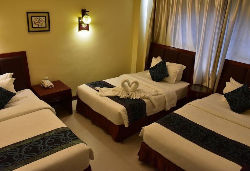 اتاق خانوادگی, Golden Phoenix Hotel Boracay