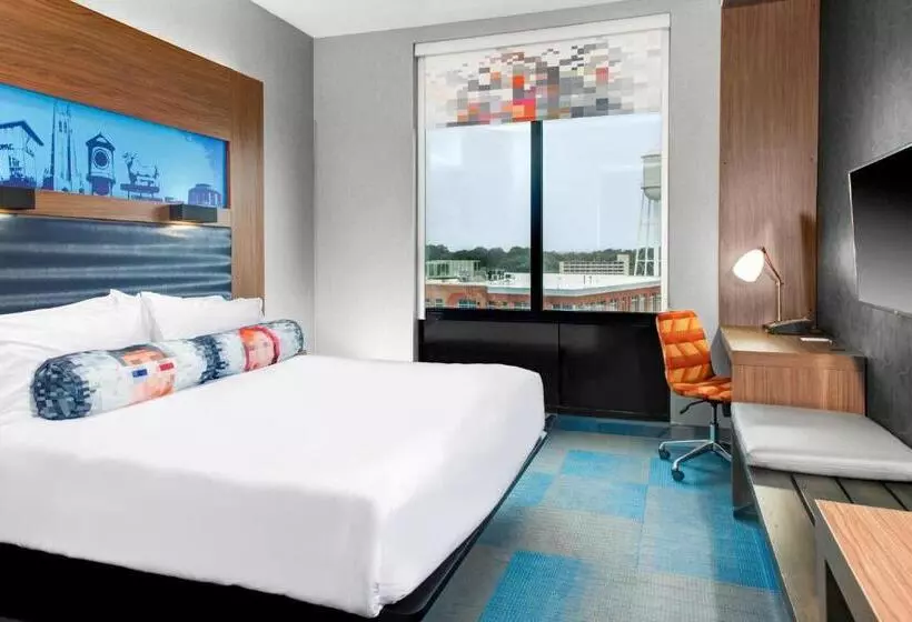 キングサイズベッドのスタンダードルーム, Aloft Durham Downtown