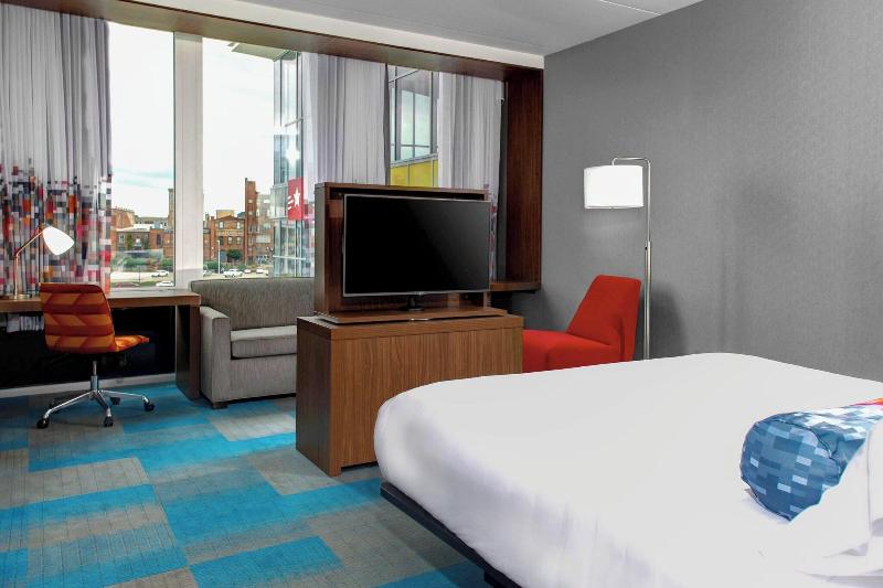 Номер Стандарт, Aloft Durham Downtown