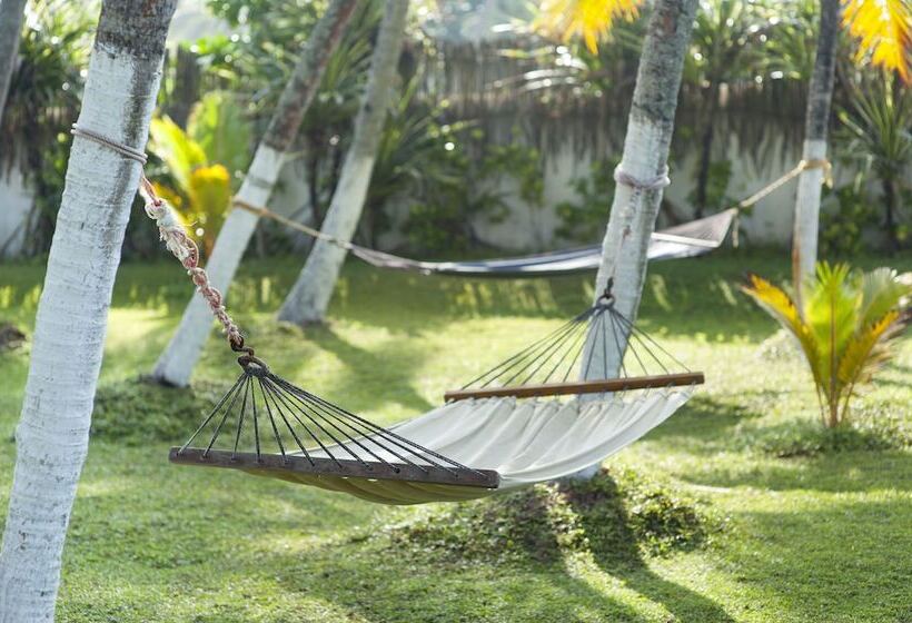 سوییت با چشم‌انداز باغ, Apa Villa Thalpe