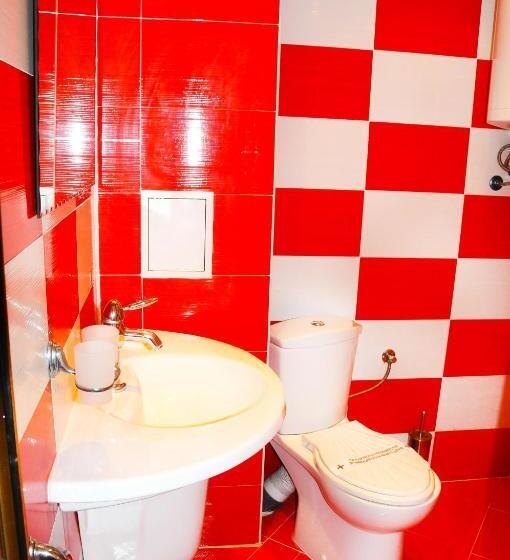 Junior Suite, Apolis