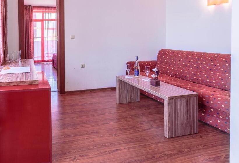 Junior Suite, Apolis