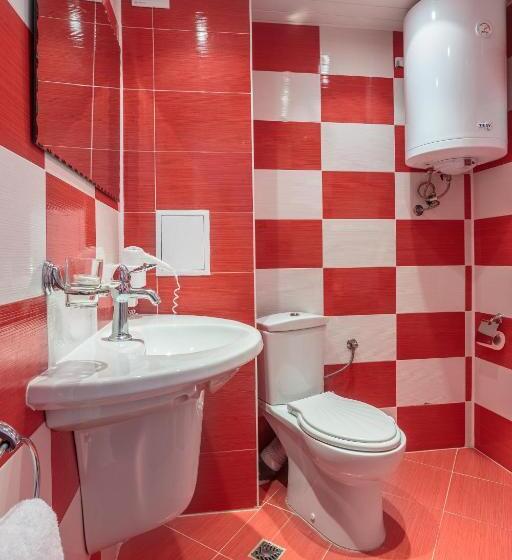 Junior Suite, Apolis