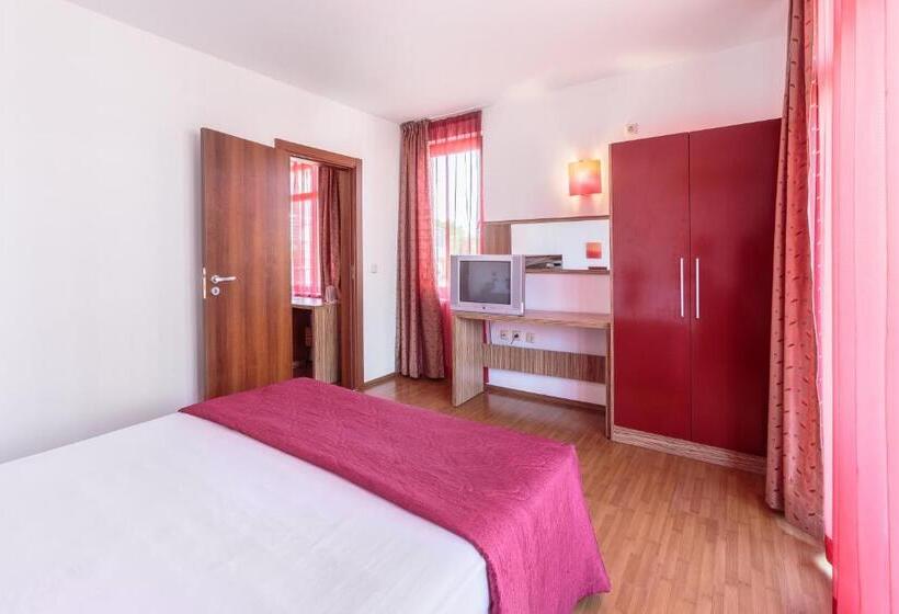 Junior Suite, Apolis