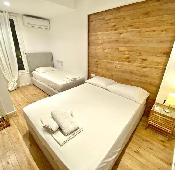 スタンダードトリプルルーム, Aulona