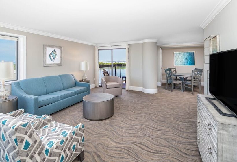 Люкс 2 Спальни, Bask Hotel At Big Rock Landing