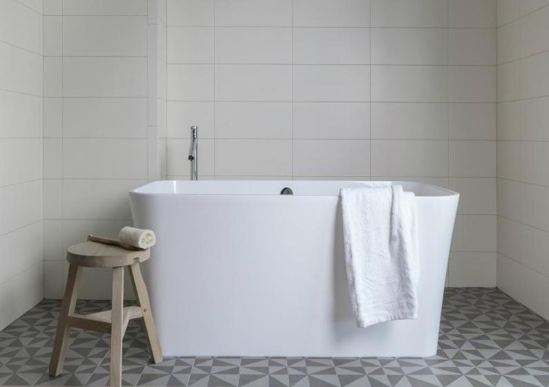 带大床的标准工作室, Boro