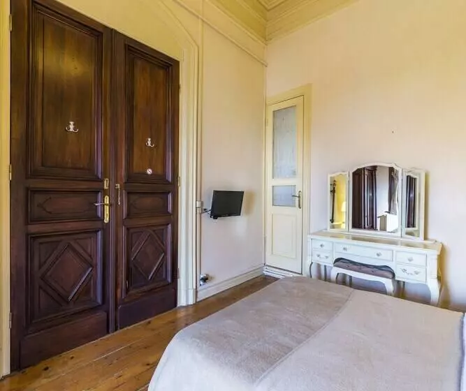 ファミリースイートの２ベッドルーム, Büyükada Anastasia Meziki History Mansion