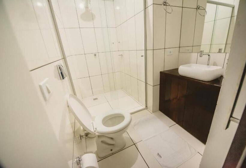 Номер Стандарт Трехместный, Dutra