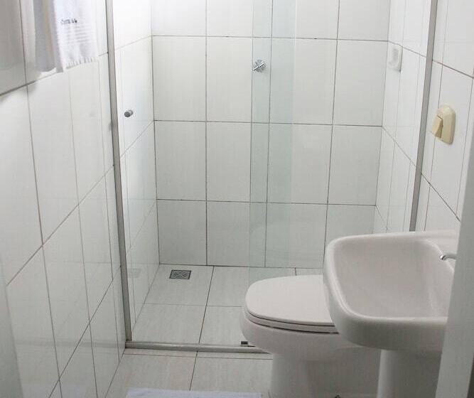 Номер Стандарт Трехместный, Dutra