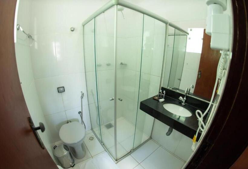 غرفة قياسية مزوَّدة بشُرفة, Eldorado