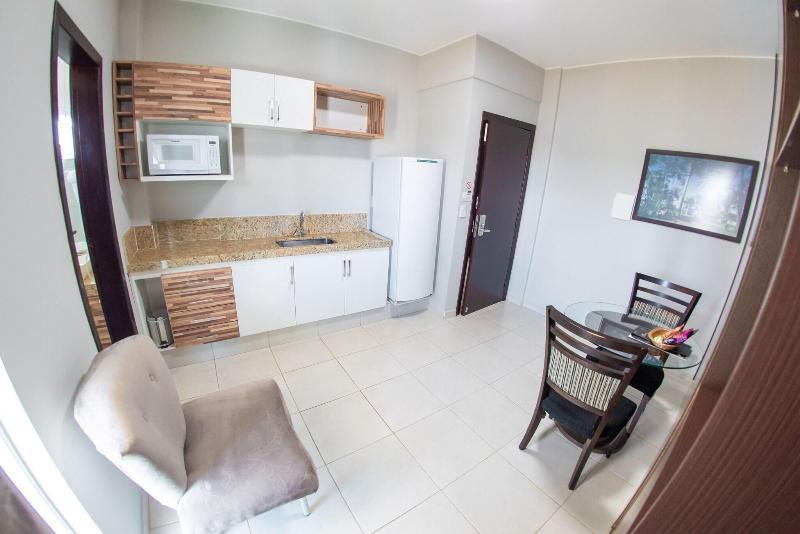 شقة غرفة واحدة, Eldorado