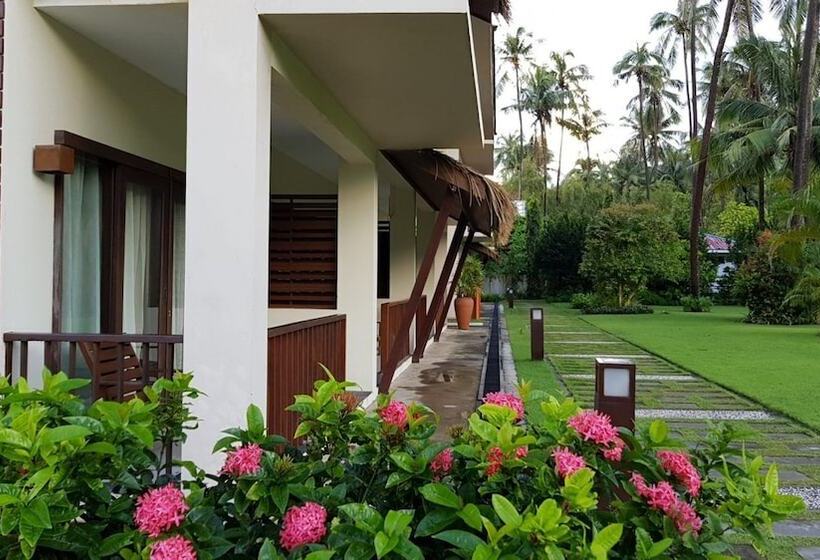 اتاق لوکس با چشم‌انداز باغ, Eskala Hotels & Resorts Ngwe Saung