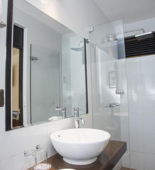 スタンダードルーム, Ferre Machu Picchu