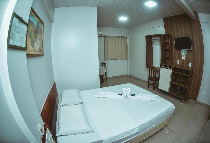 标准间, Frota Palace