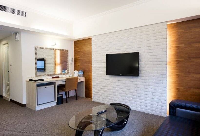 سوییت لوکس, Fulwon