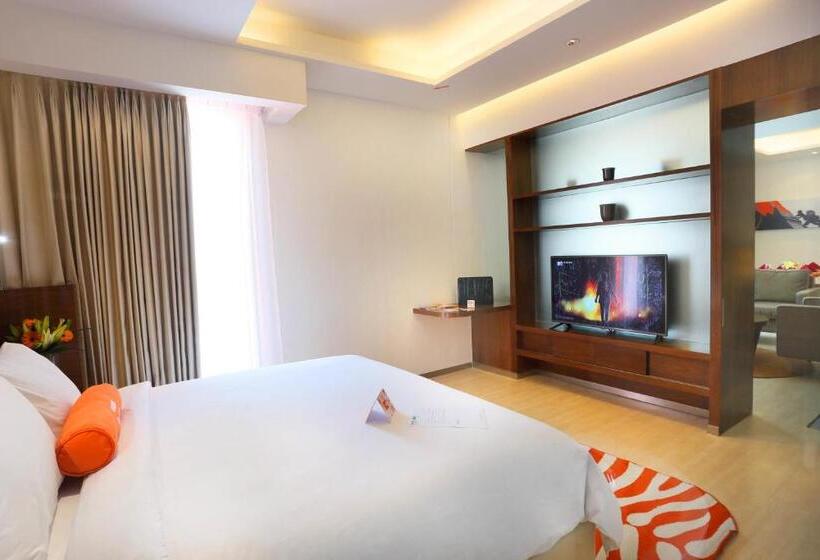 סוויטה, Harris Hotel & Conventions Gubeng