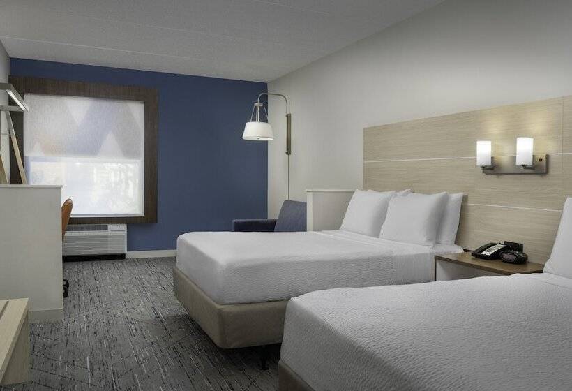 Люкс Адаптированный для Инвалидов, Holiday Inn Express & Suites Pittsburgh North Shore, An Ihg