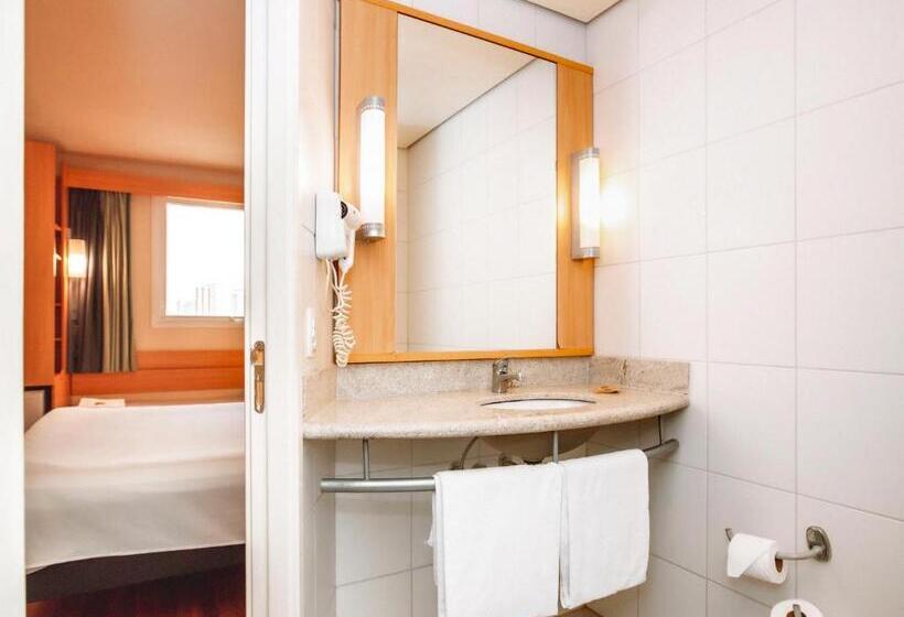 חדר סטנדרט, Ibis Belo Horizonte Savassi