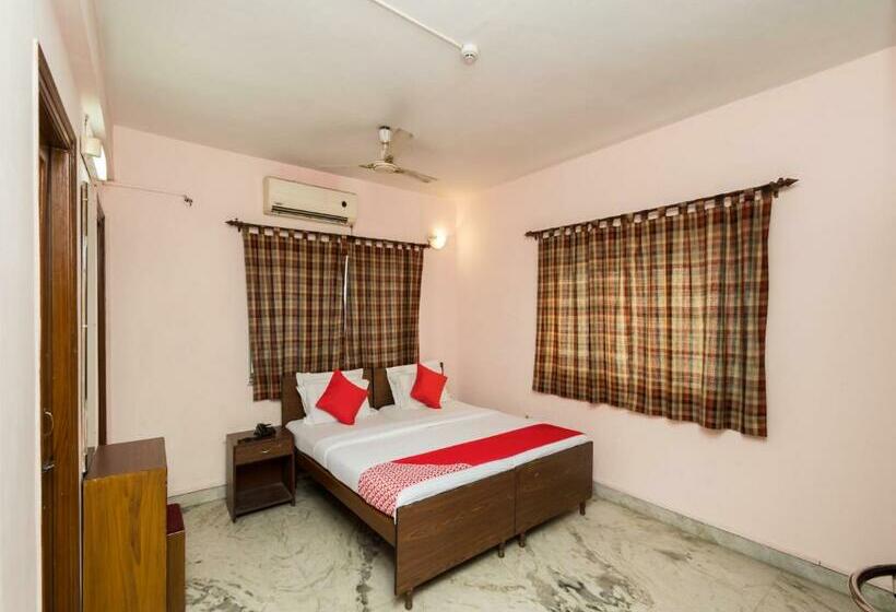 اتاق استاندارد, Malik Guest House